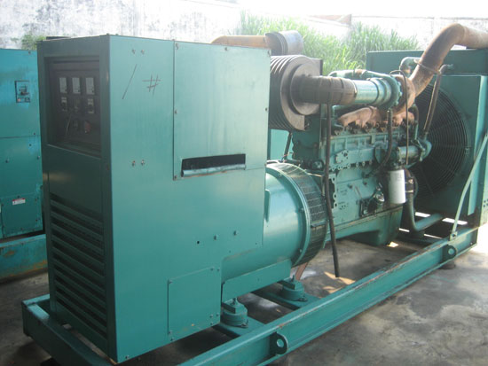 郴州租赁发电机- 发电机碳刷磨损的原因是什么