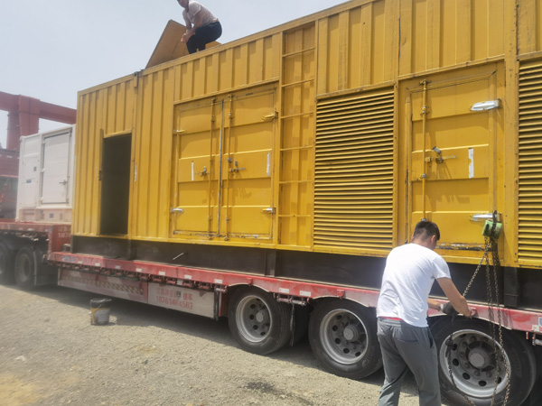 郴州发电机出租100KW发电机需要什么规格的电缆线？