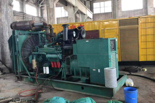 郴州发电机组的空气滤清器应该如何保养？