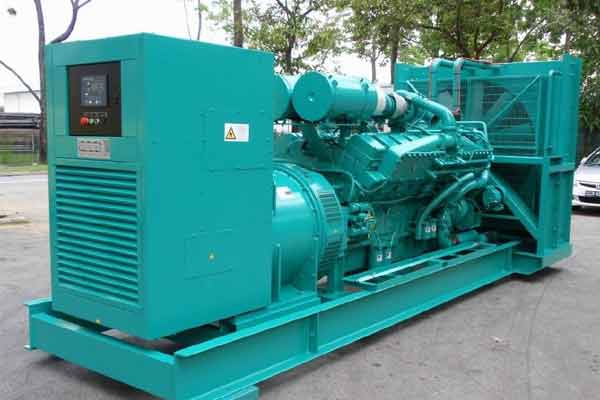 郴州柴油发电机组电压不稳定怎样维修？