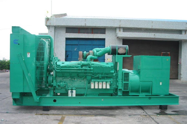 郴州工厂发电机应急发电时如何更准确地检查发电机状态？