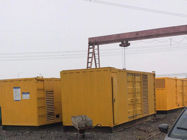 郴州100kw柴油发电机组每小时油耗？